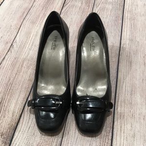 Preview international black pumps 5.5